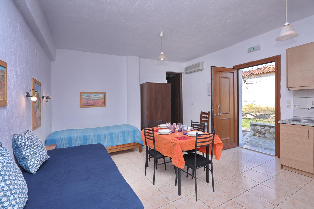 Nautilus Βραχυχρονια Μισθωση Apartment สโกเปลอสทาวน์ ภายนอก รูปภาพ